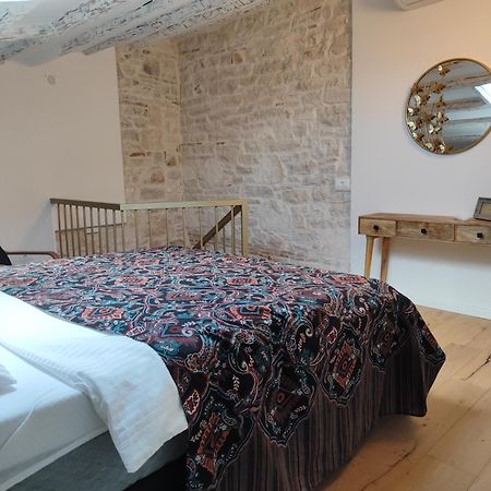 Casa Di Luna Rovigno Bagian luar foto