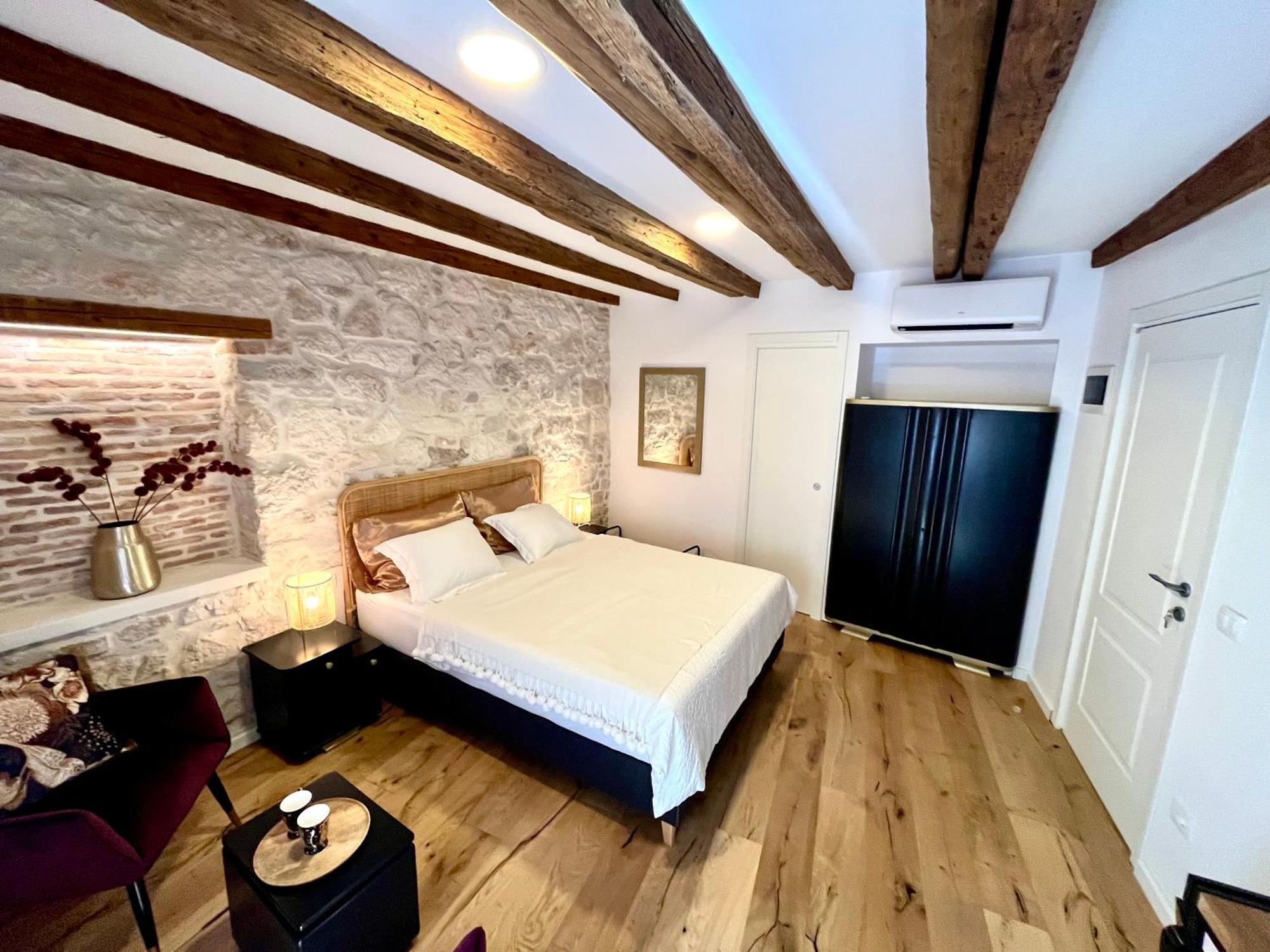 Casa Di Luna Rovigno Bagian luar foto