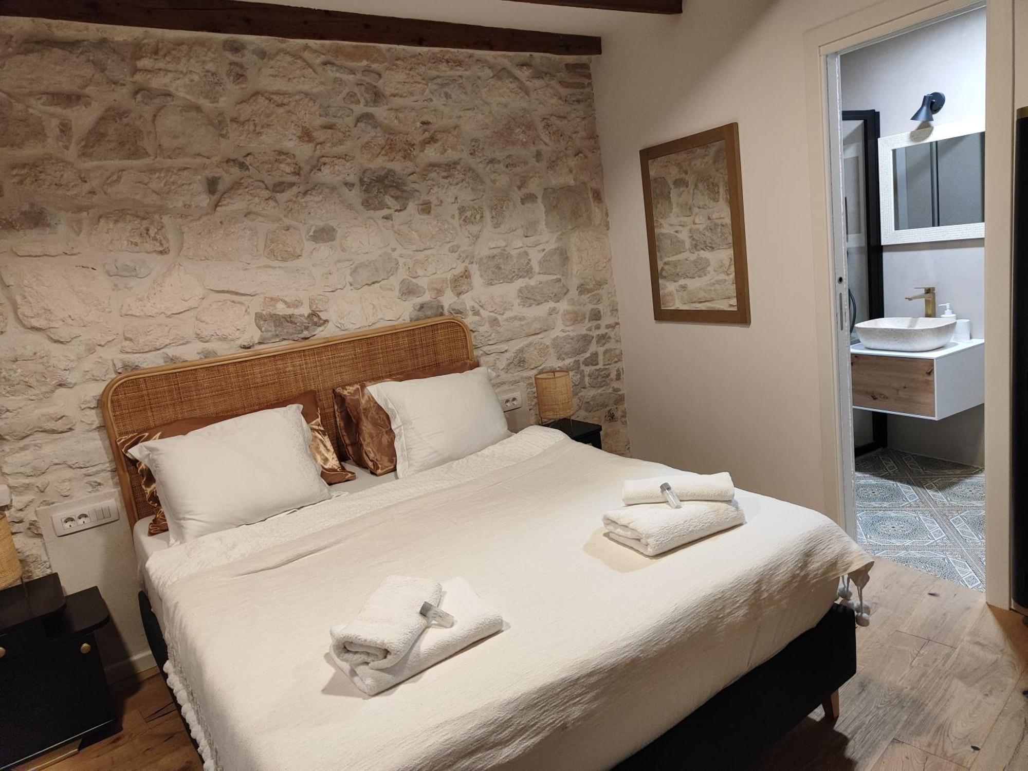 Casa Di Luna Rovigno Bagian luar foto